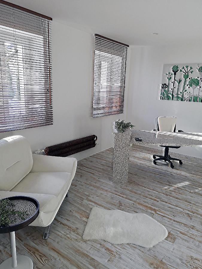 Muensing Naehe Starnberger See, Schoene Ferienwohnung, Gaestewohnung 125Qm Eg Und Og Kontaktfrei Exterior photo